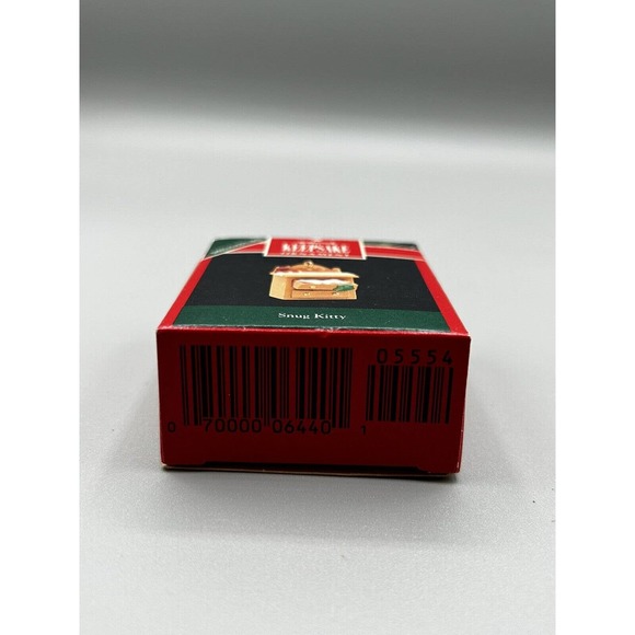 Hallmark Keepsake Ornament Snug Kitty - Picture 4 of 4